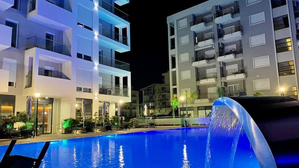 Domus Hotel & Apartments Shëngjin Екстериор снимка