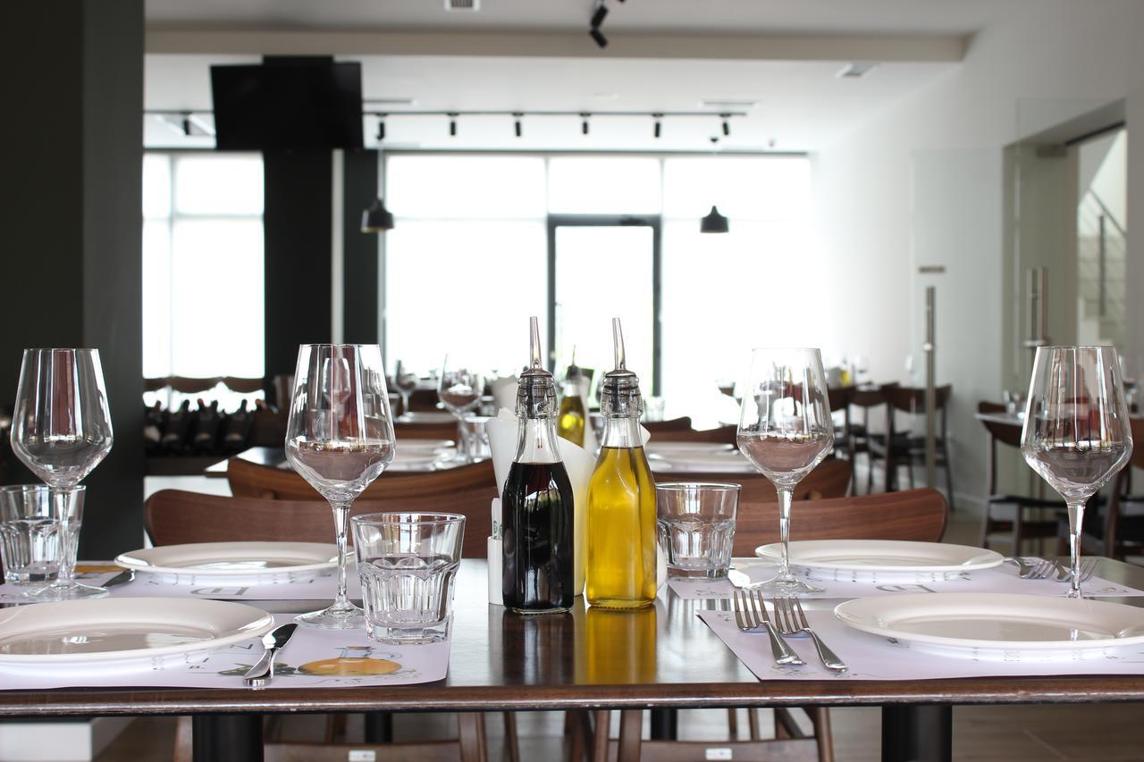 Domus Hotel & Apartments Shëngjin Екстериор снимка