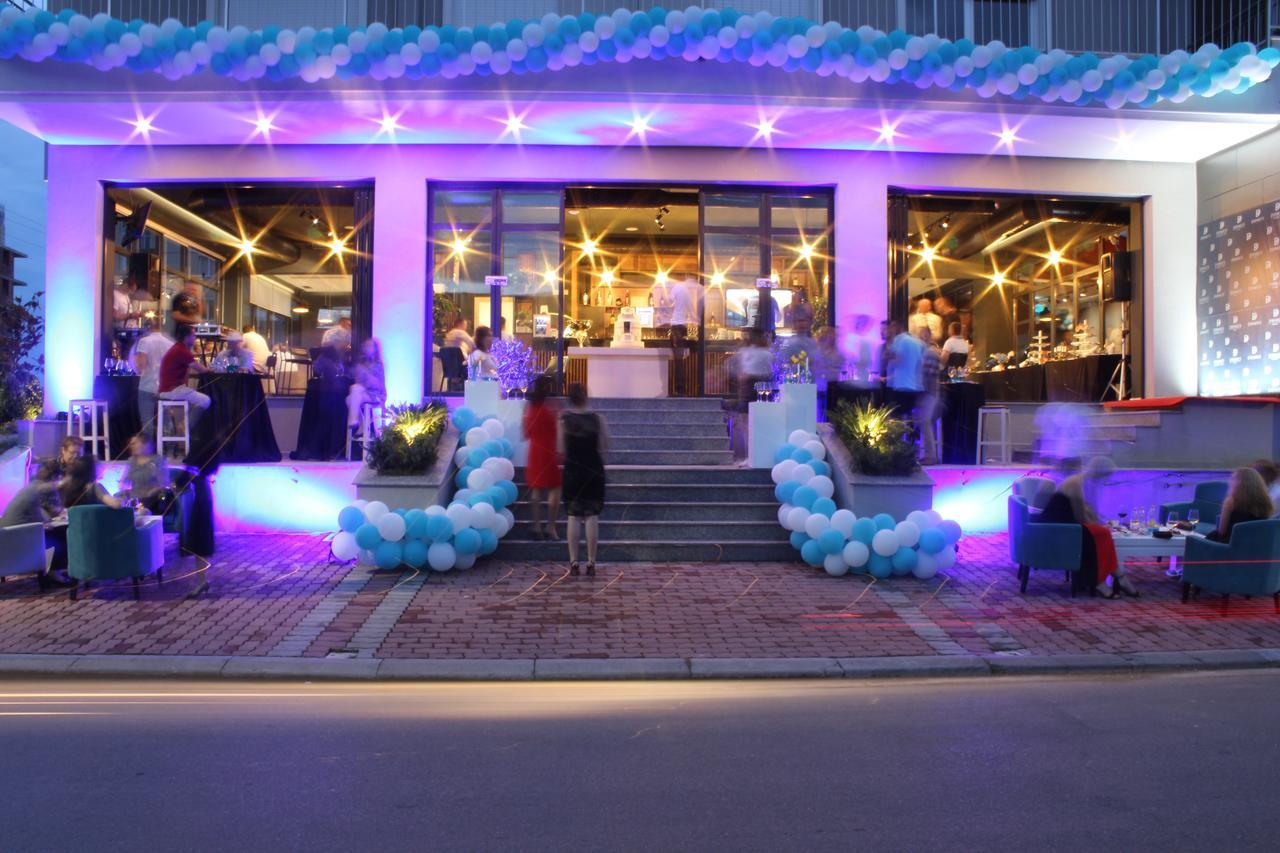 Domus Hotel & Apartments Shëngjin Екстериор снимка